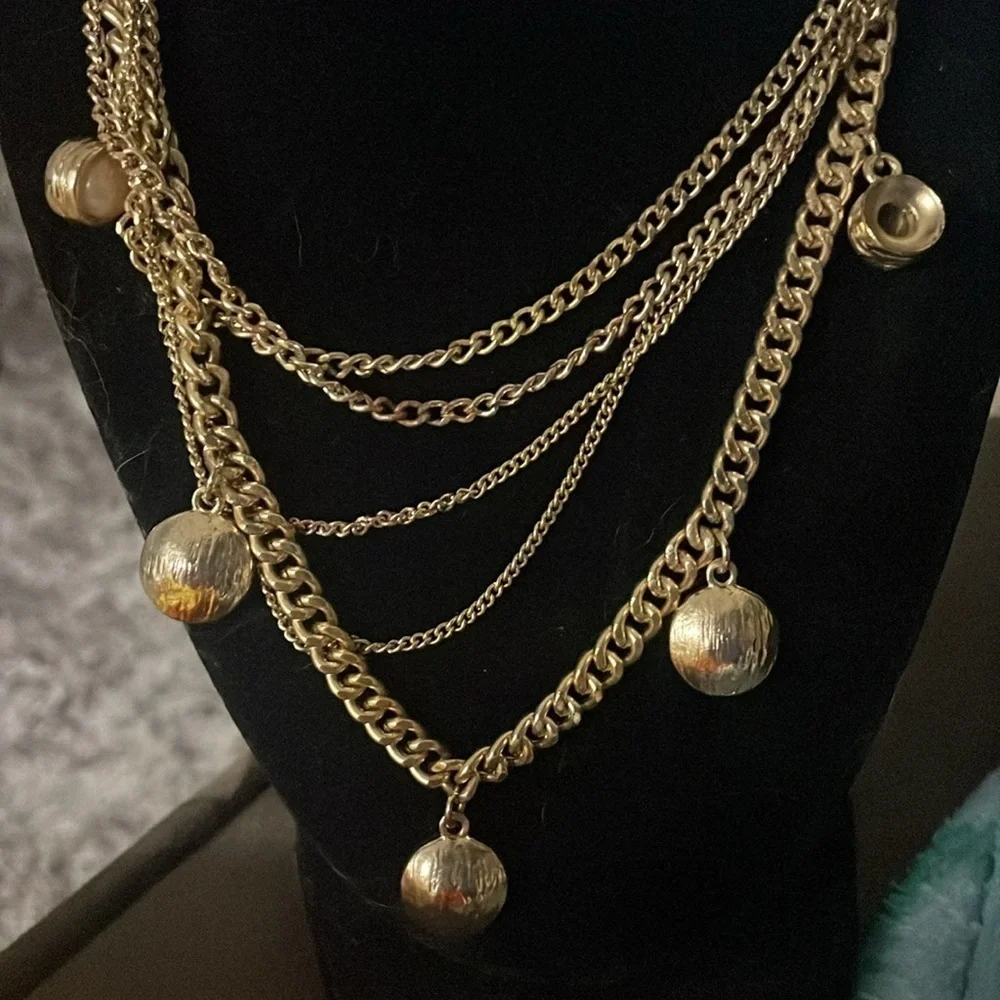 Vintage multi stone multi stran necklace